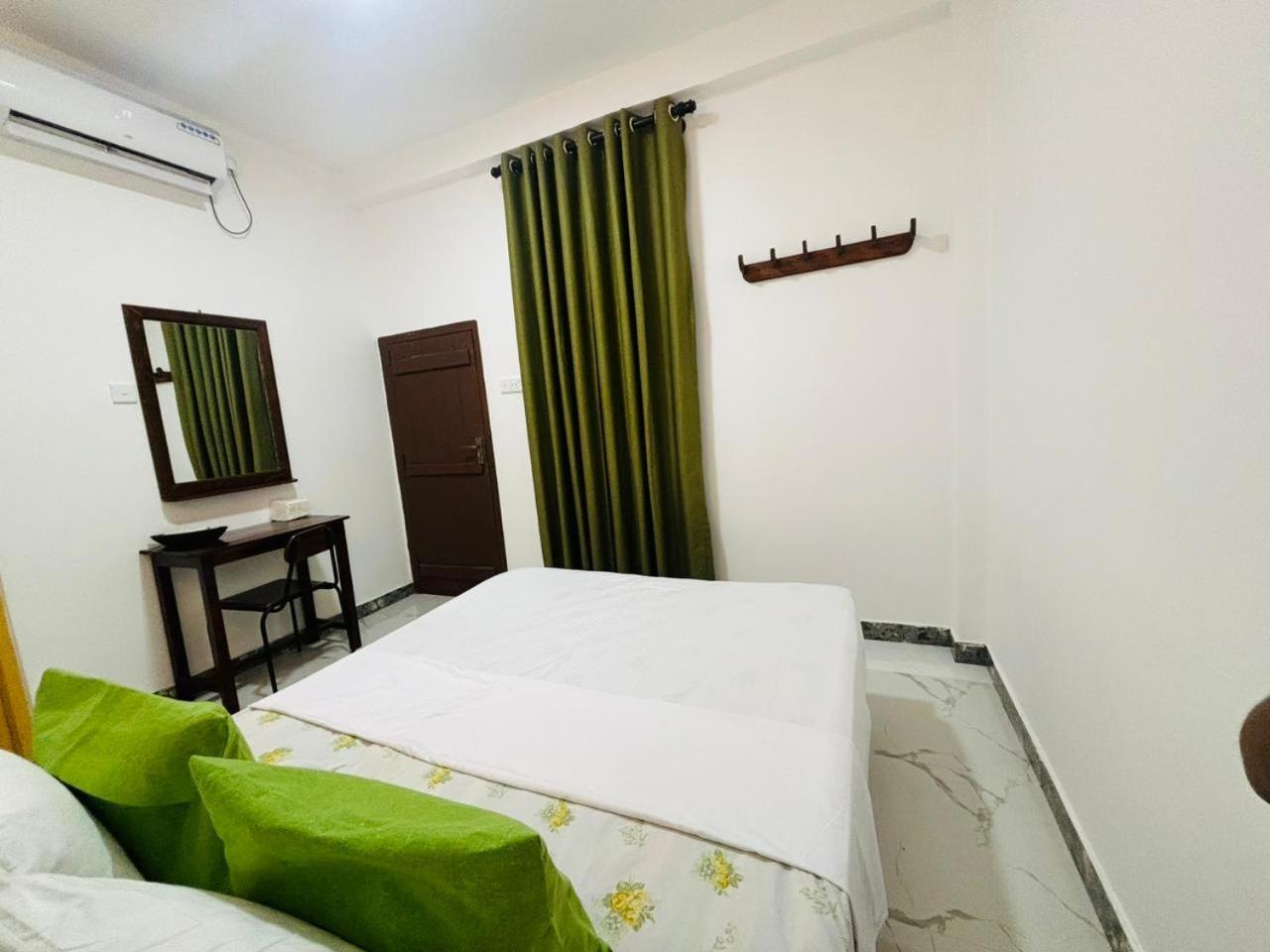 Jaya Villa - Near Airport نيجومبو المظهر الخارجي الصورة
