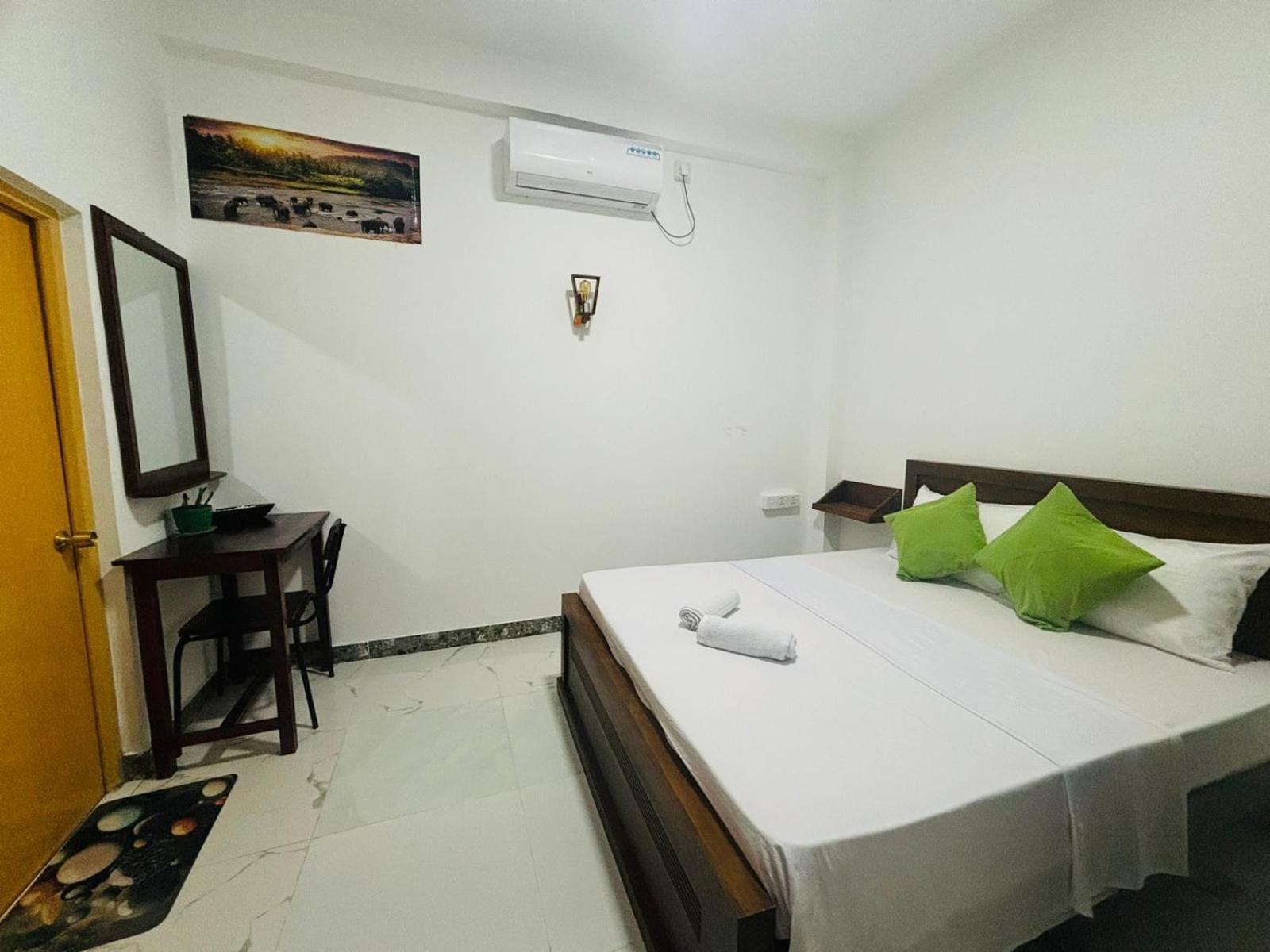 Jaya Villa - Near Airport نيجومبو المظهر الخارجي الصورة