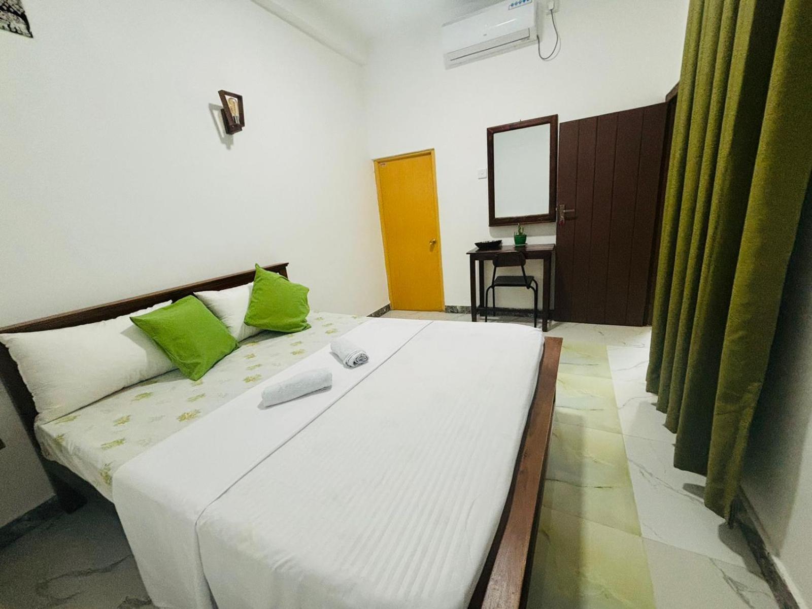 Jaya Villa - Near Airport نيجومبو المظهر الخارجي الصورة