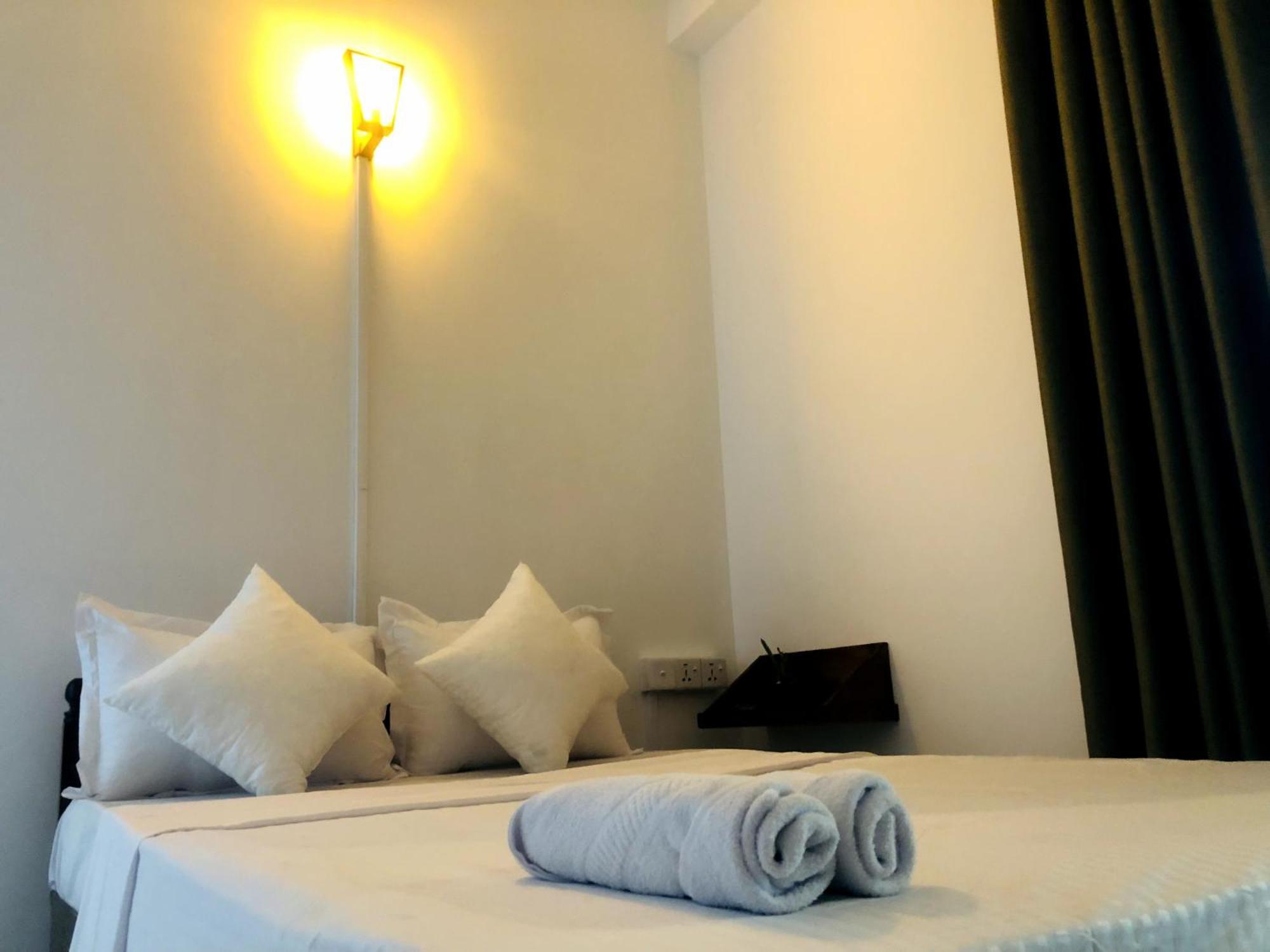 Jaya Villa - Near Airport نيجومبو المظهر الخارجي الصورة